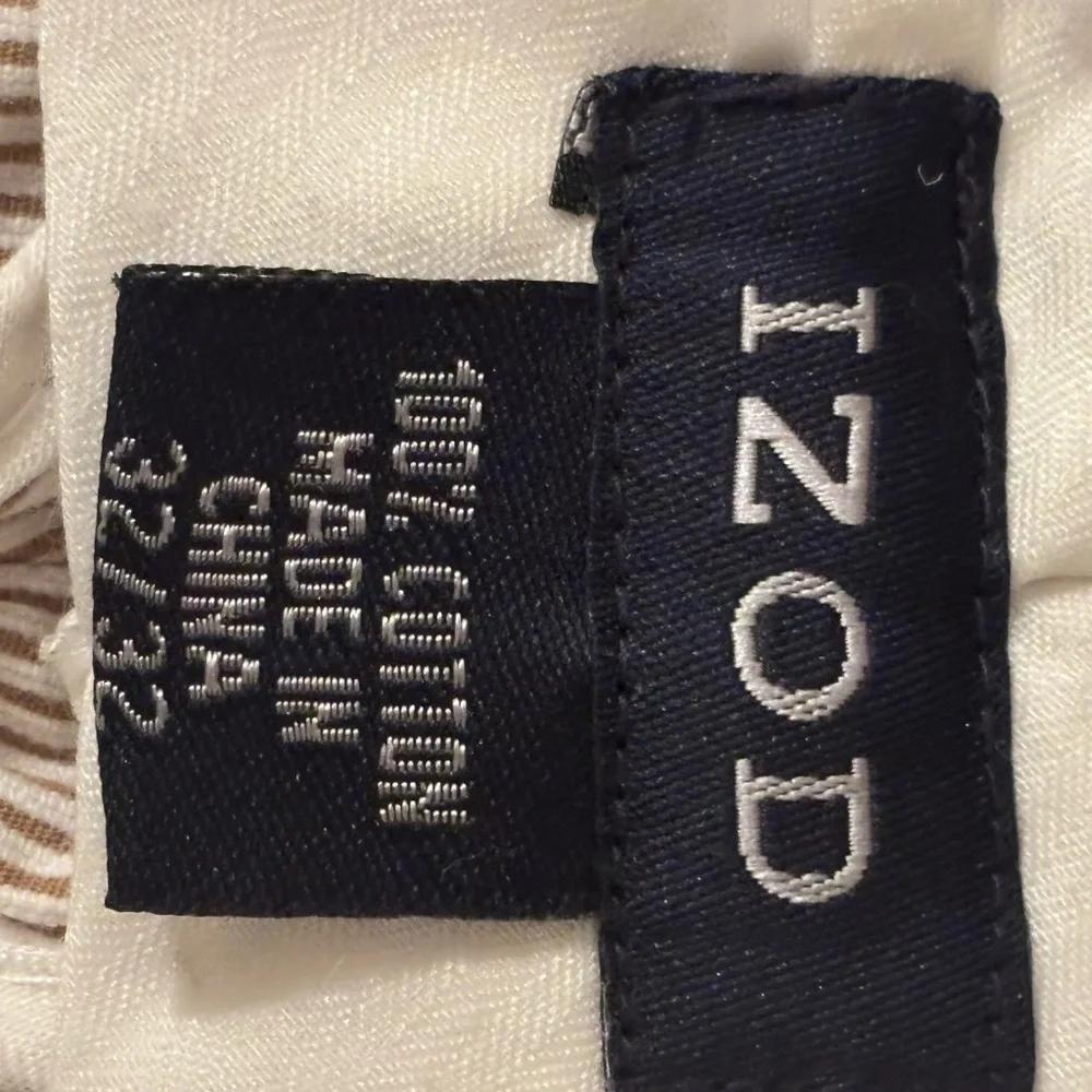 Izod Tan Chinos Classic Flat-Front Design‎